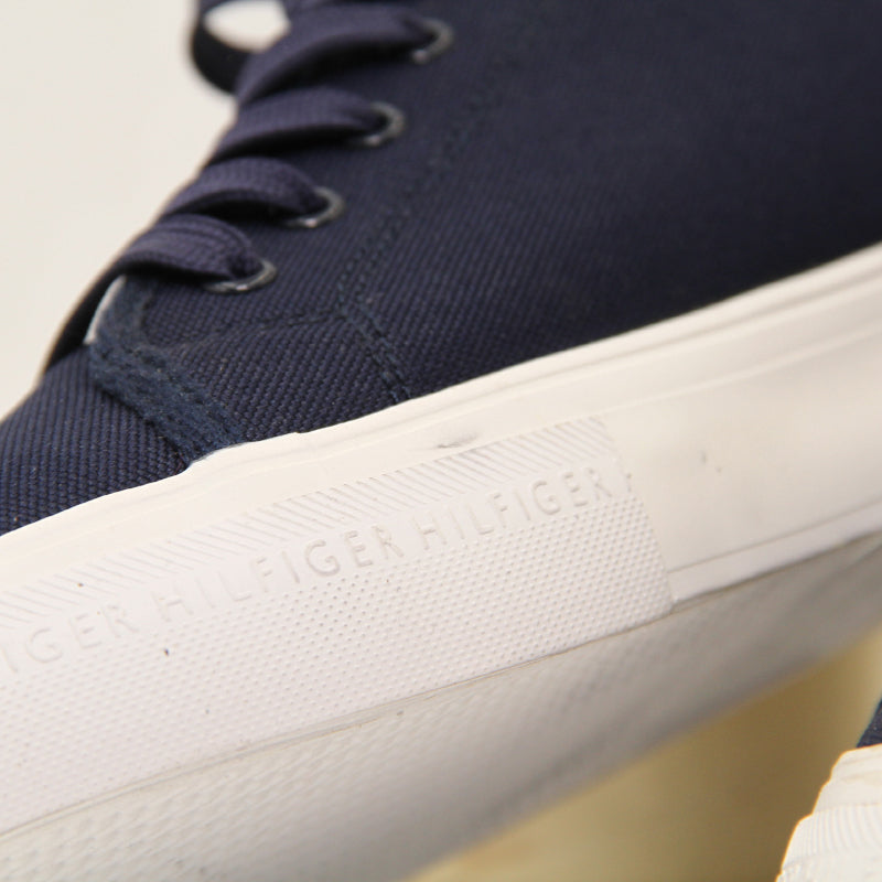 TOMMY HILFIGER WOMEN SHOES Size 42 ROW148