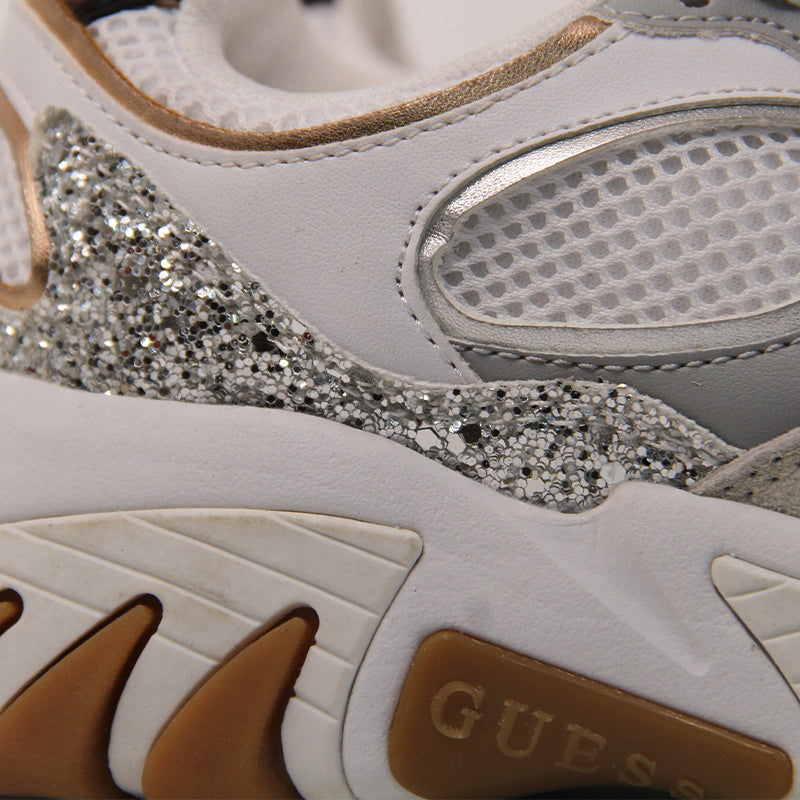 GUESS WOMEN SHOES Size 37 ROW575