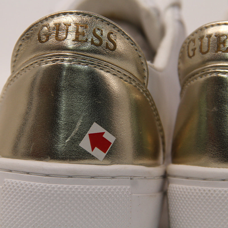 GUESS WOMEN SHOES Size 36.5 ROW453