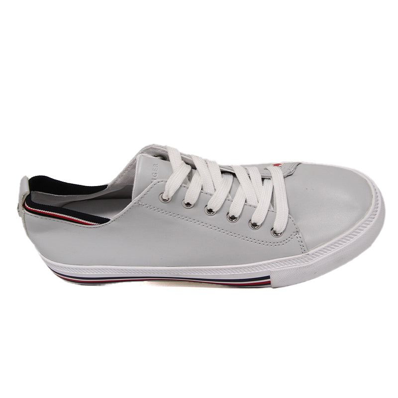 TOMMY HILFIGER WOMEN SHOES Size 38 ROW670