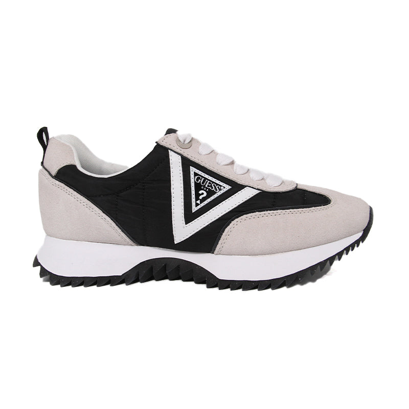 GUESS WOMEN SHOES Size 38.5 ROW537