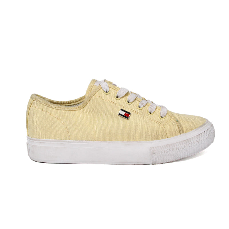 TOMMY HILFIGER WOMEN SHOES Size 38.5 ROW558