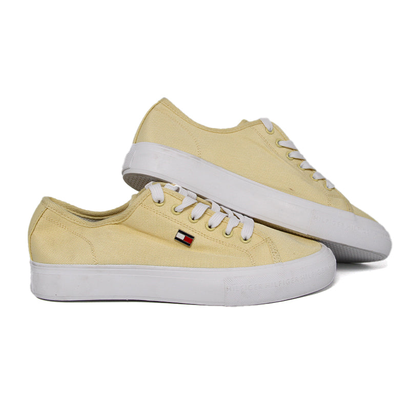 TOMMY HILFIGER WOMEN SHOES Size 39 ROW516