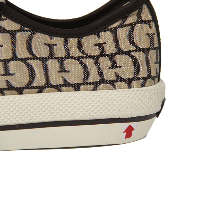 GUESS WOMEN SHOES Size 42 ROW82