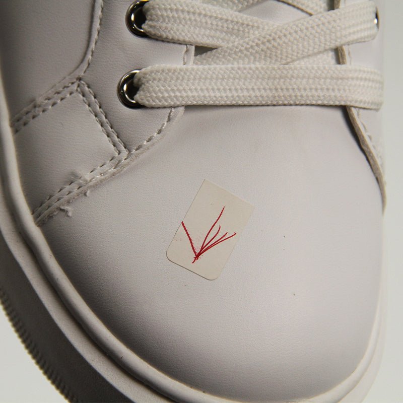 CALVIN KLEIN Women's SHOES Size 38.5 ROW122 - Runner