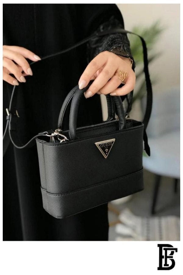 GUESS BAGS ROB614