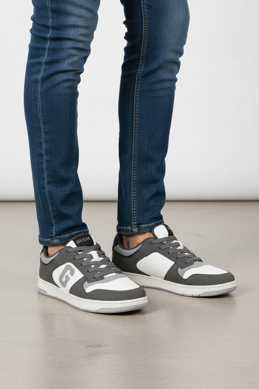 GUESS MEN SHOES Size 41 ROM379