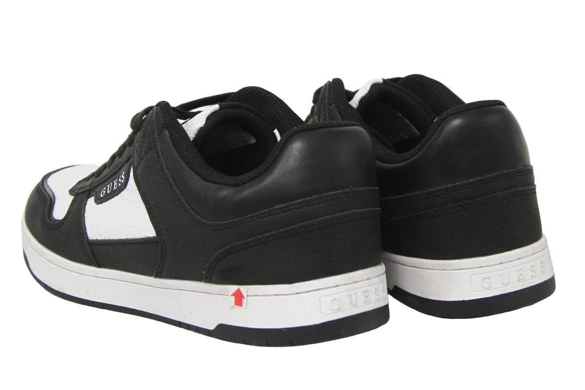 GUESS MEN SHOES Size 41 ROM681