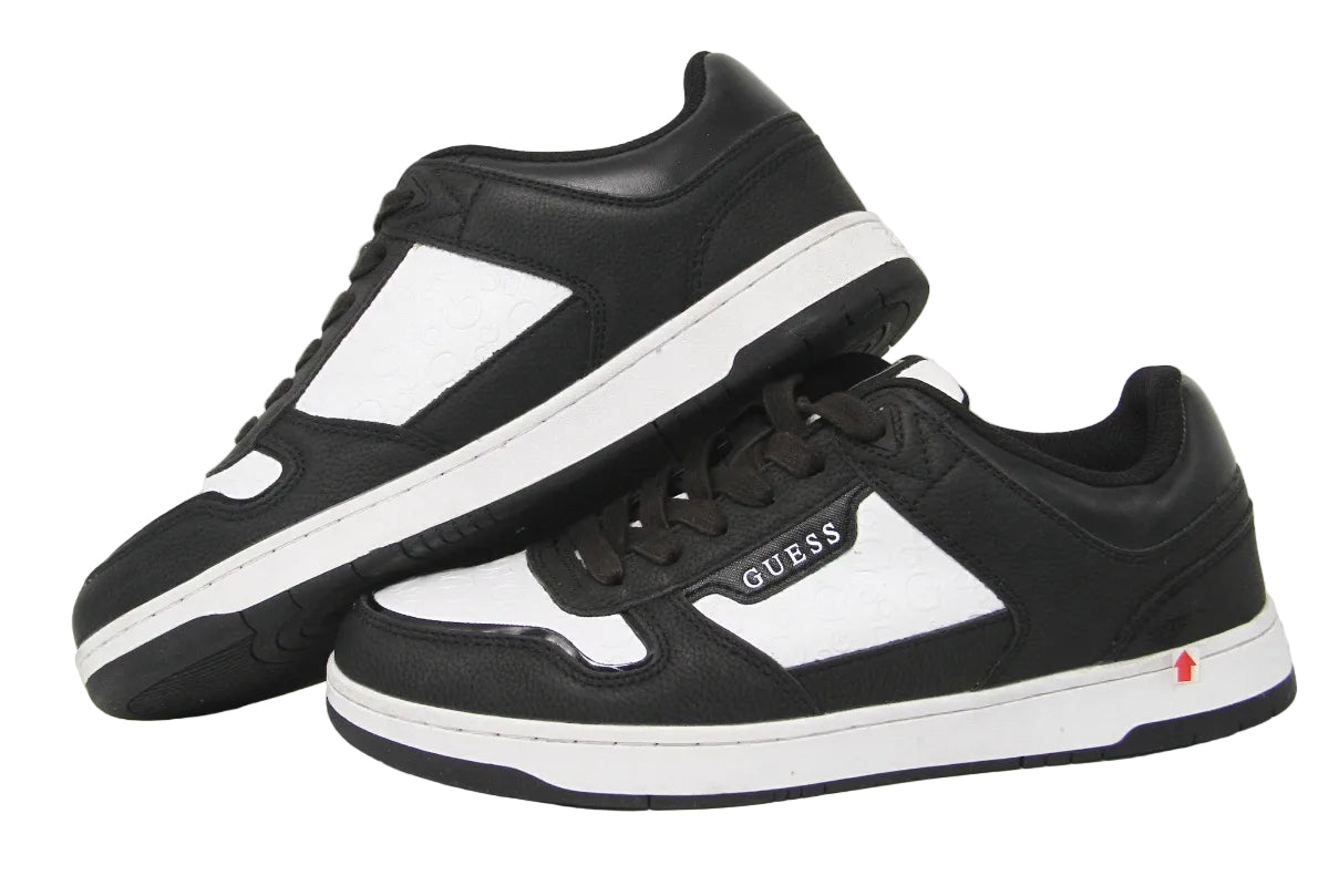 GUESS MEN SHOES Size 41 ROM681