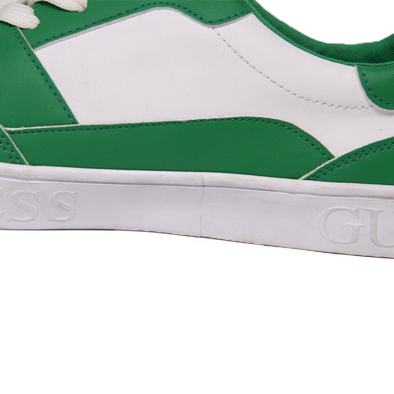 GUESS SHOES Size 39.5 ROW5 - Runner