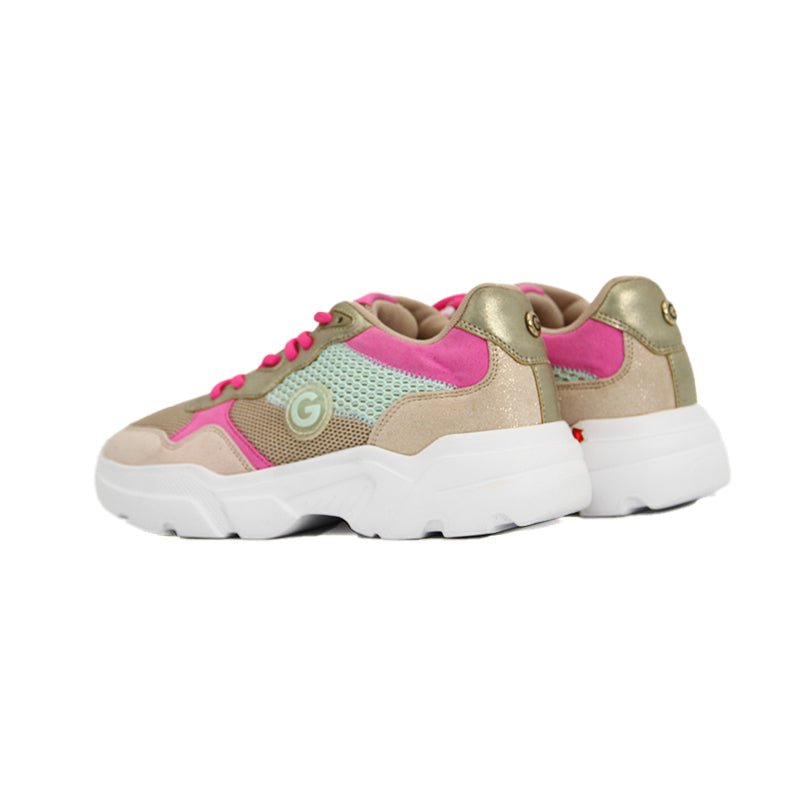 GUESS WOMEN SHOES Size 37 ROW49 - Runner