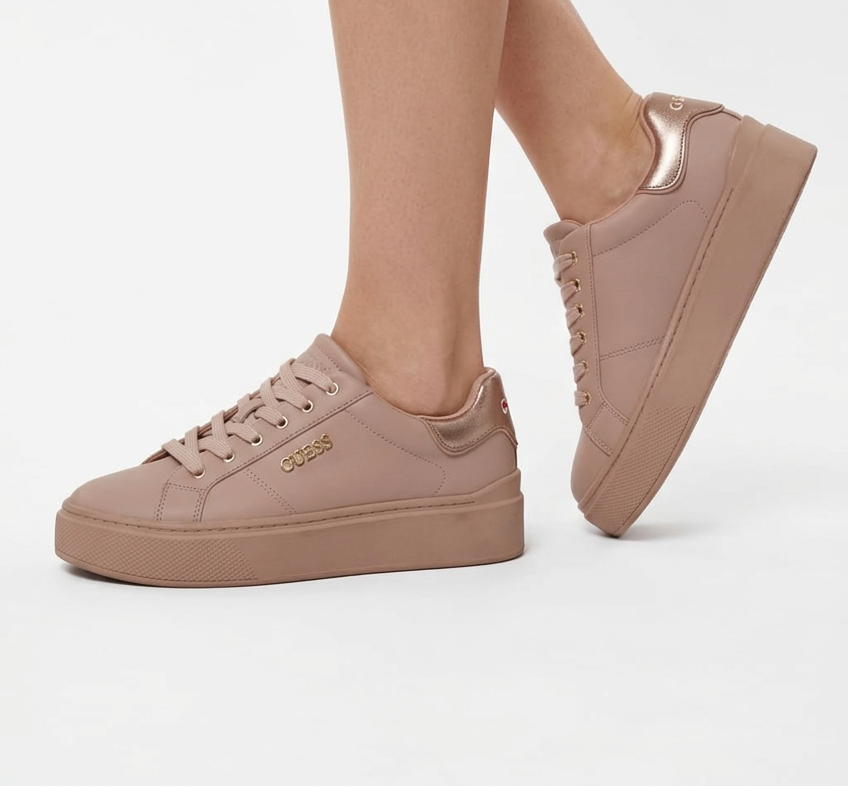 GUESS WOMEN SHOES Size 41 ROW104
