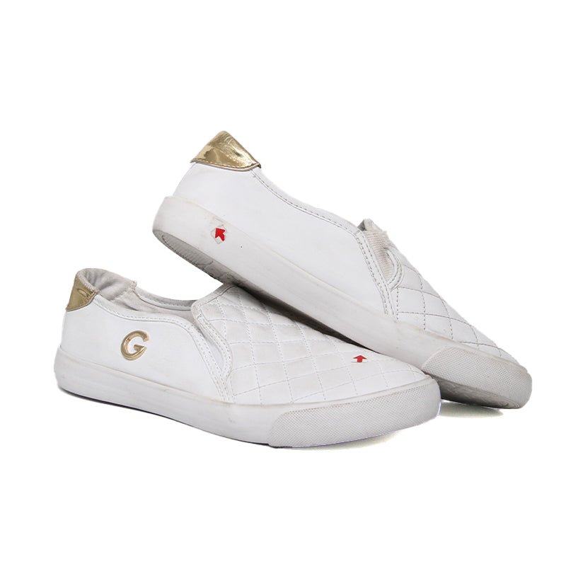 GUESS Women's SHOES Size 38.5 ROW268 - Runner