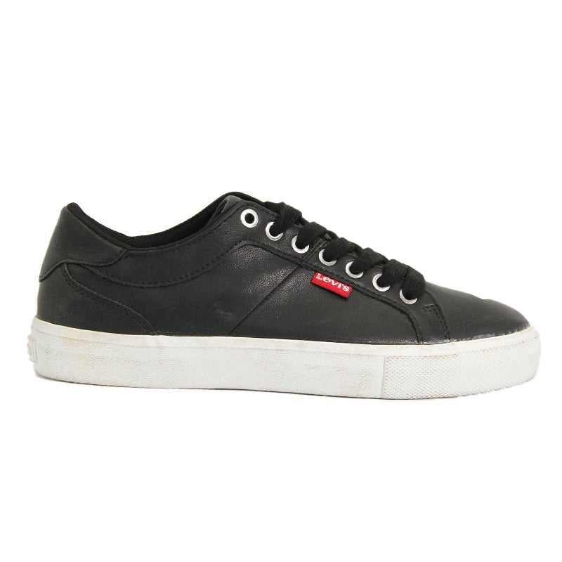 LEVI'S WOMEN SHOES Size 37 ROW170 - Runner