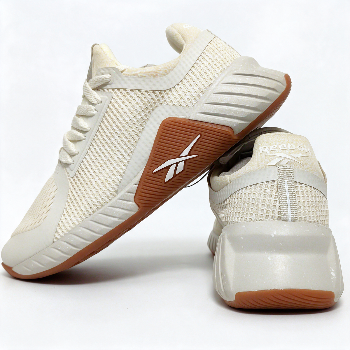 REEBOK WOMEN SHOES Size 37.5 ROW698
