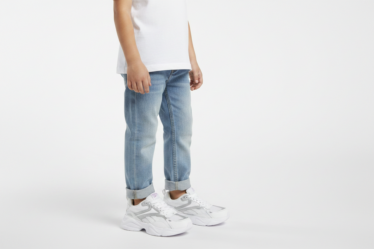 REEBOK KIDS Size 30.5 ROk2