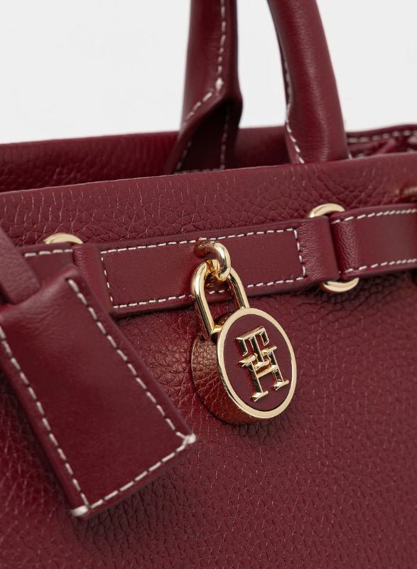 TOMMY HILFIGER BAGS ROB570