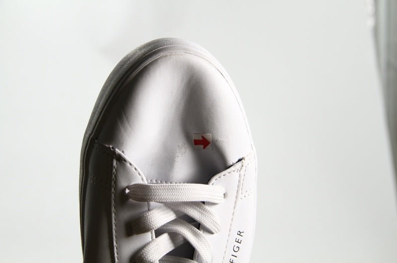 TOMMY HILFIGER MEN Size 41 ROM43 - Runner