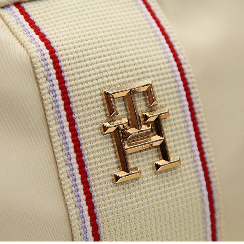 TOMMY HILFIGER BAGS ROB535
