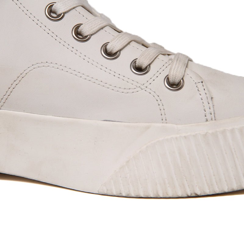 TOMMY HILFIGER WOMEN SHOES Size 42 ROW44 - Runner