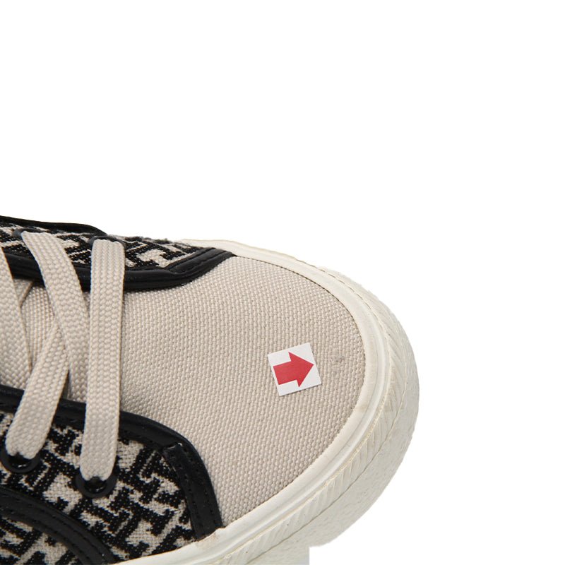 TOMMY WOMEN SHOES Size 36.5 ROW246 - Runner