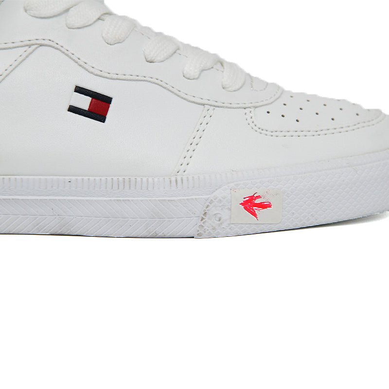 TOMMY WOMEN SHOES Size 37.5 ROW144 - Runner