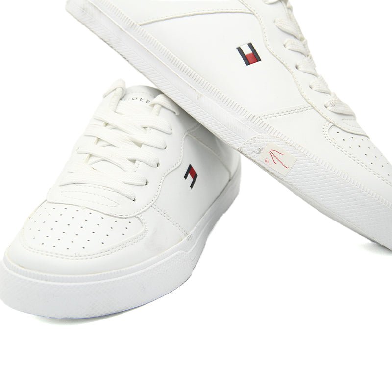 TOMMY WOMEN SHOES Size 39 ROW136 - Runner