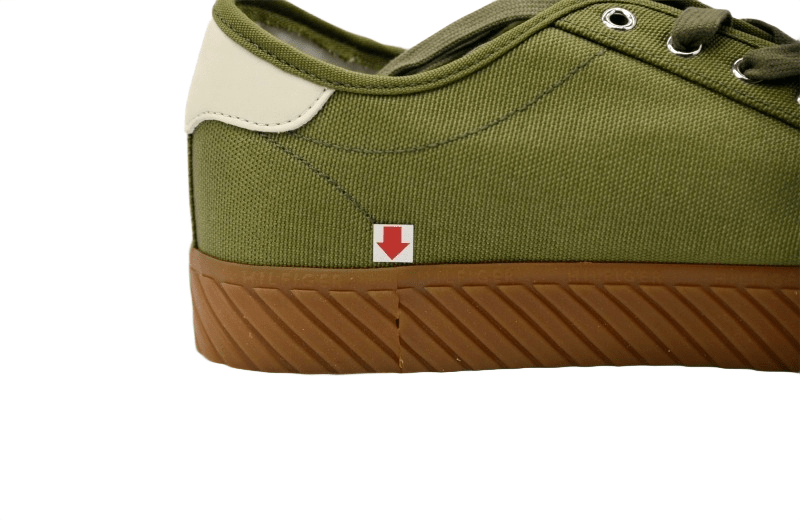 TOMMY WOMEN SHOES Size 42 ROW9 - Runner