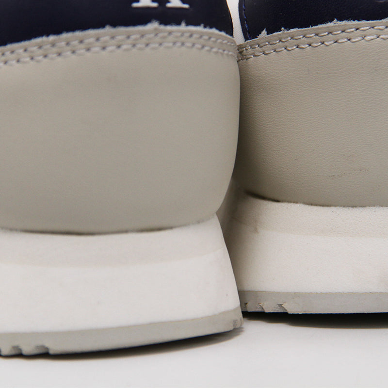CALVIN KLEIN WOMEN SHOES Size 37 ROW932