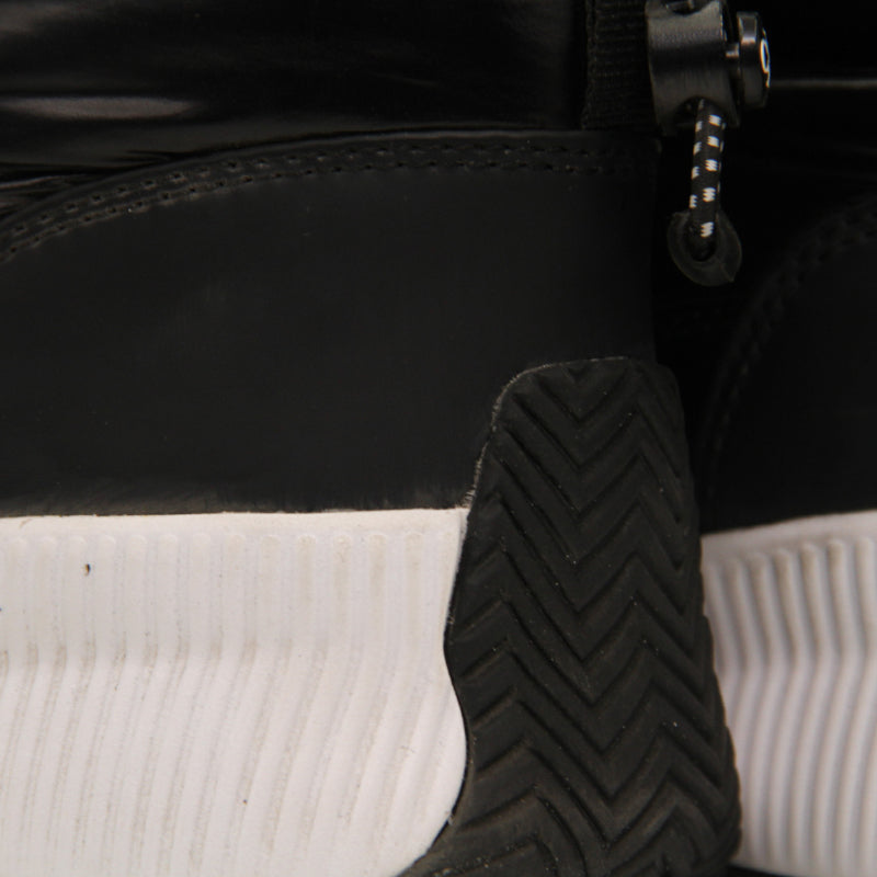 CALVIN KLEIN WOMEN SHOES Size 38 ROW976