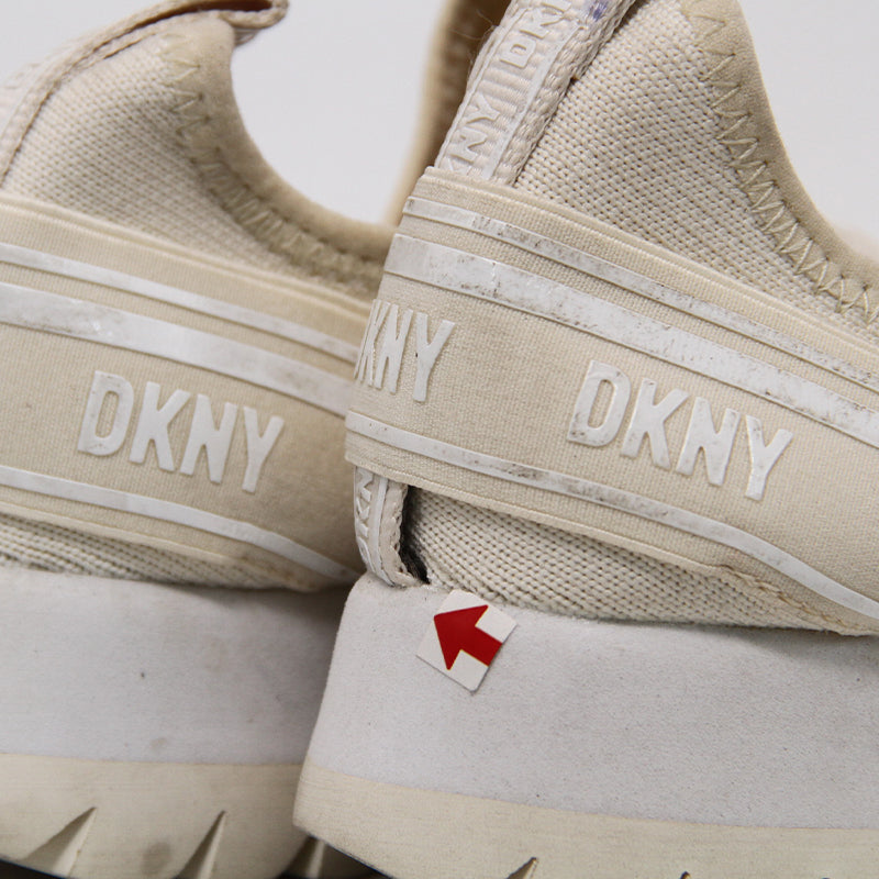 DKNY WOMEN SHOES Size 35.5 ROW99