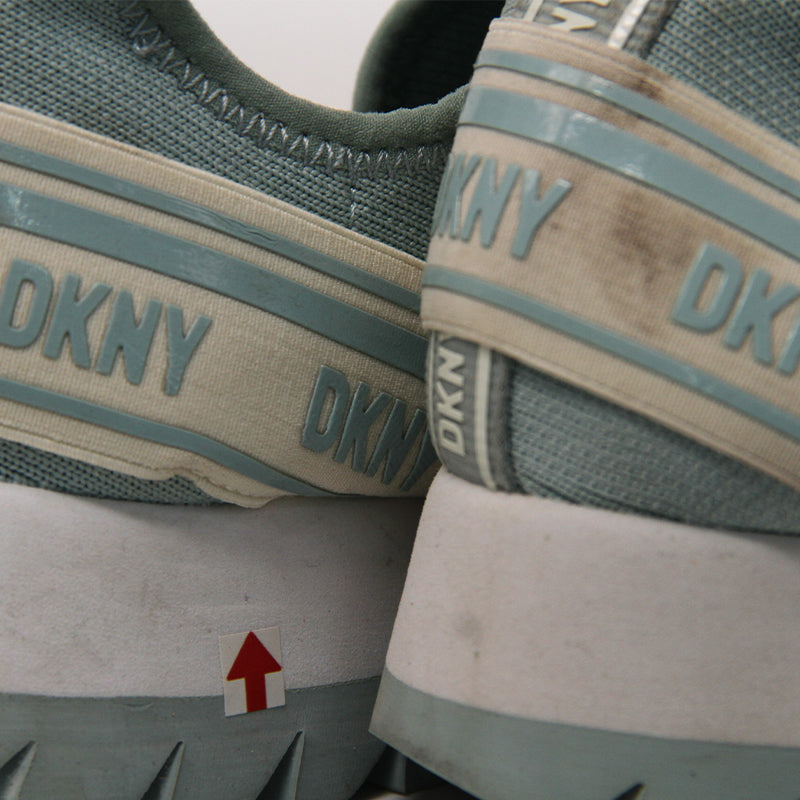 DKNY WOMEN SHOES Size 37.5 ROW418