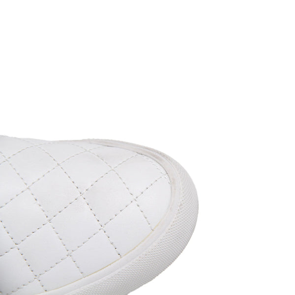 GUESS WOMEN SHOES Size 37 ROW459