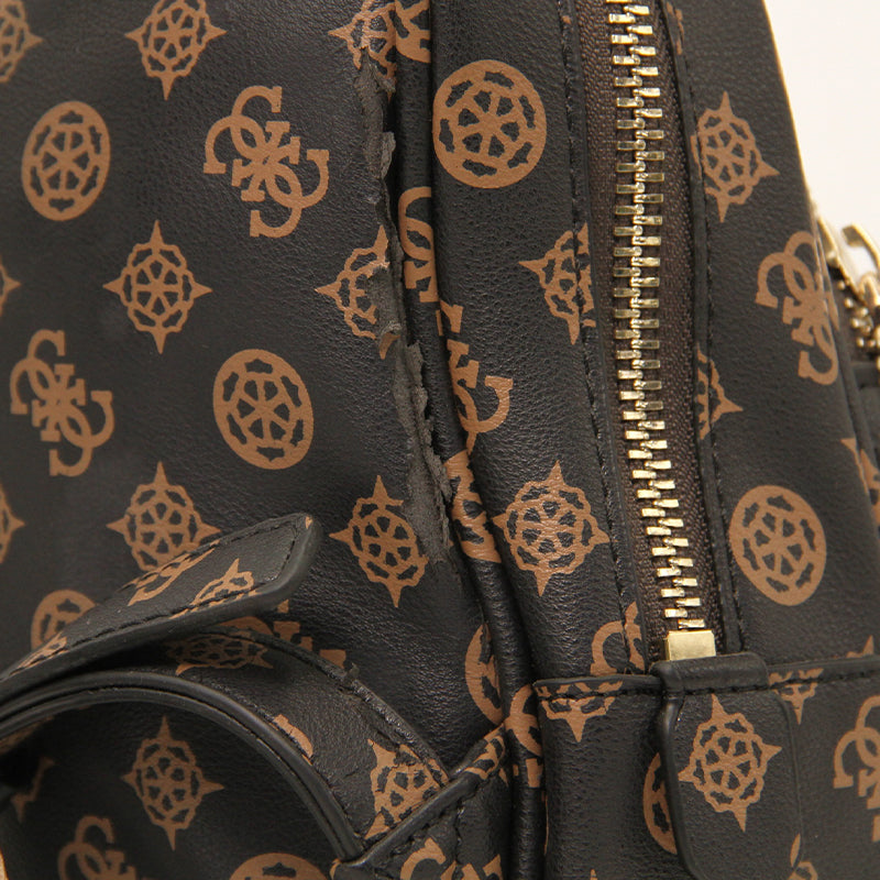 GUESS BAGS ROB383
