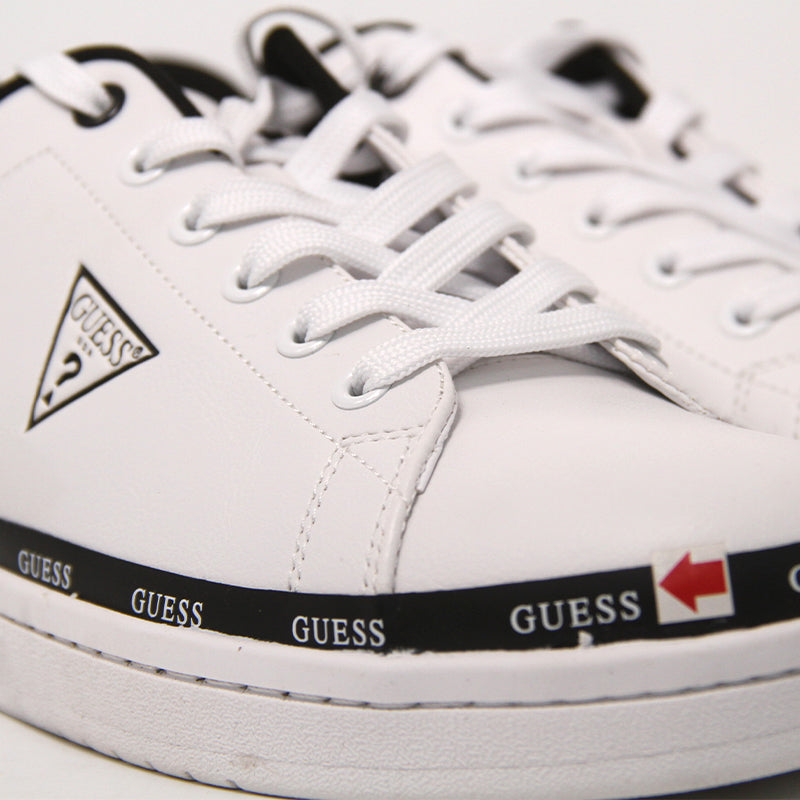 GUESS MEN SHOES Size 43 ROM543