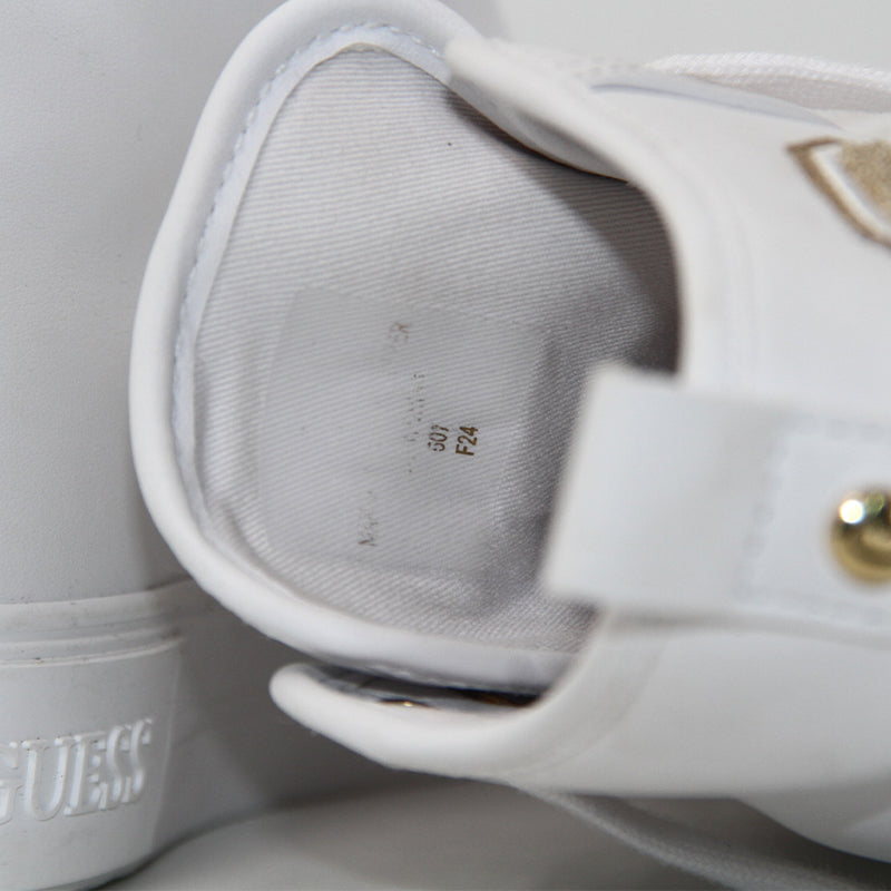 GUESS SHOES Size 37.5 ROW616