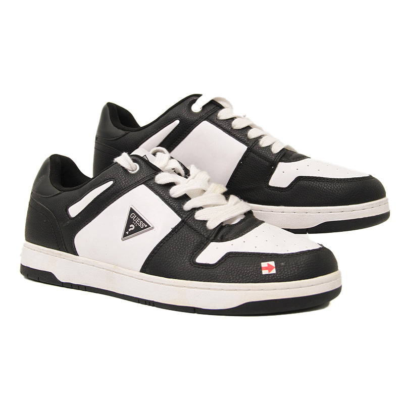 GUESS SHOES Size 42 ROM1146