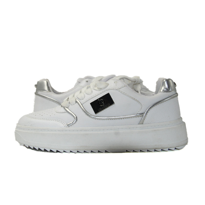 GUESS WOMEN SHOES Size 35.5 ROW75