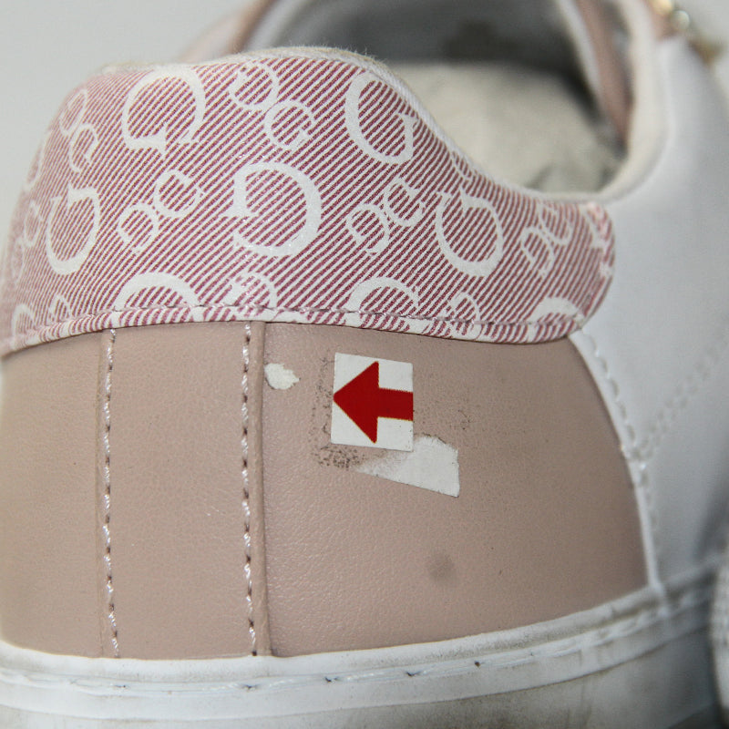 GUESS WOMEN SHOES Size 36.5 ROW513
