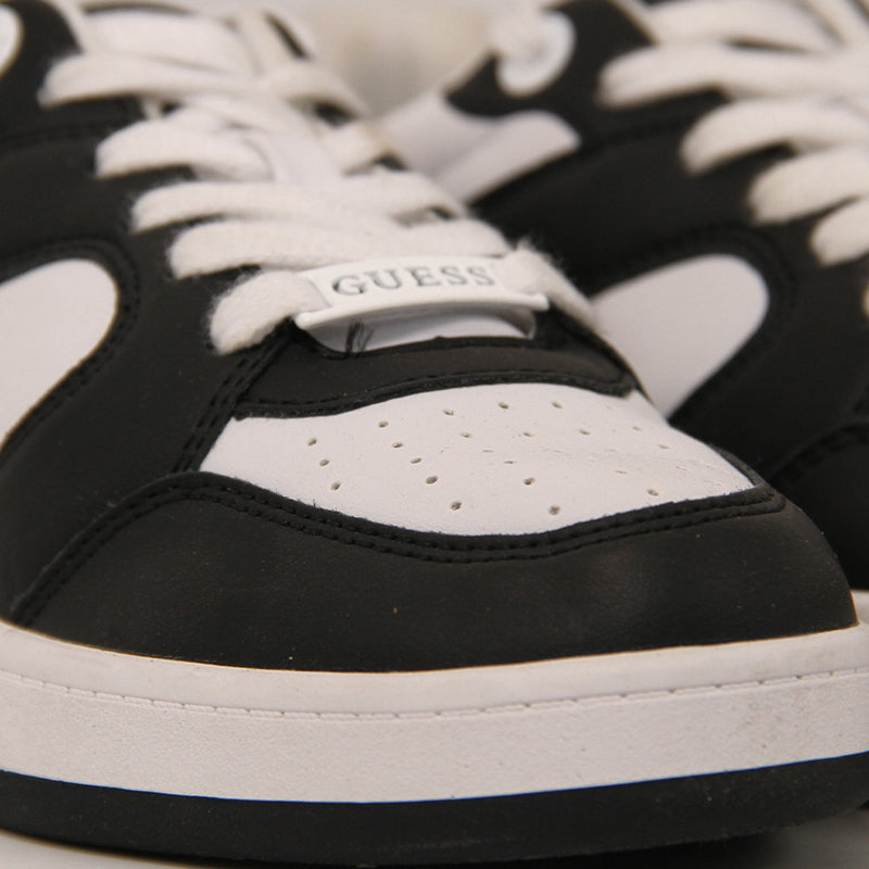 GUESS  WOMEN SHOES Size 37.5 ROW360