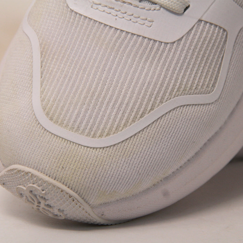 GUESS  WOMEN SHOES Size 37.5 ROW375
