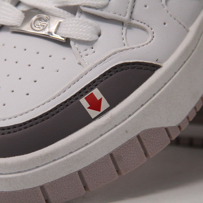 GUESS WOMEN SHOES Size 37.5 ROW419