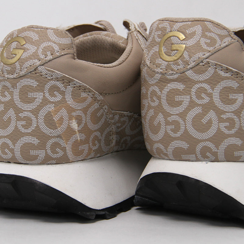 GUESS WOMEN SHOES Size 37.5 ROW671