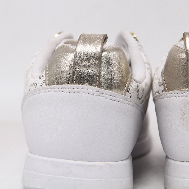 GUESS WOMEN SHOES Size 37 ROW819
