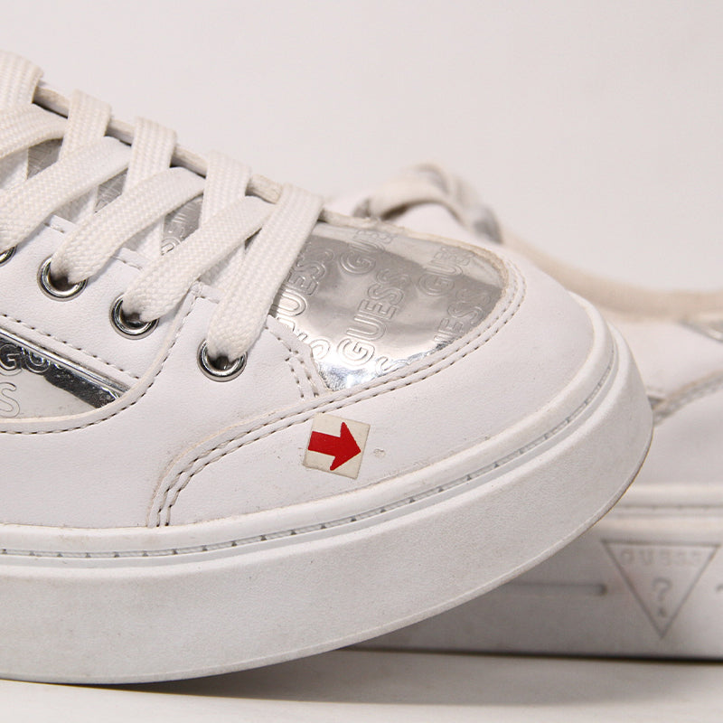 GUESS WOMEN SHOES Size 38 ROW408