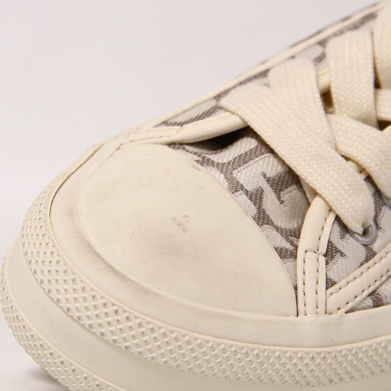GUESS WOMEN SHOES Size 38 ROW722