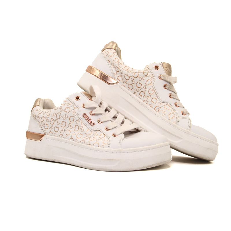 GUESS WOMEN SHOES Size 40 ROW571