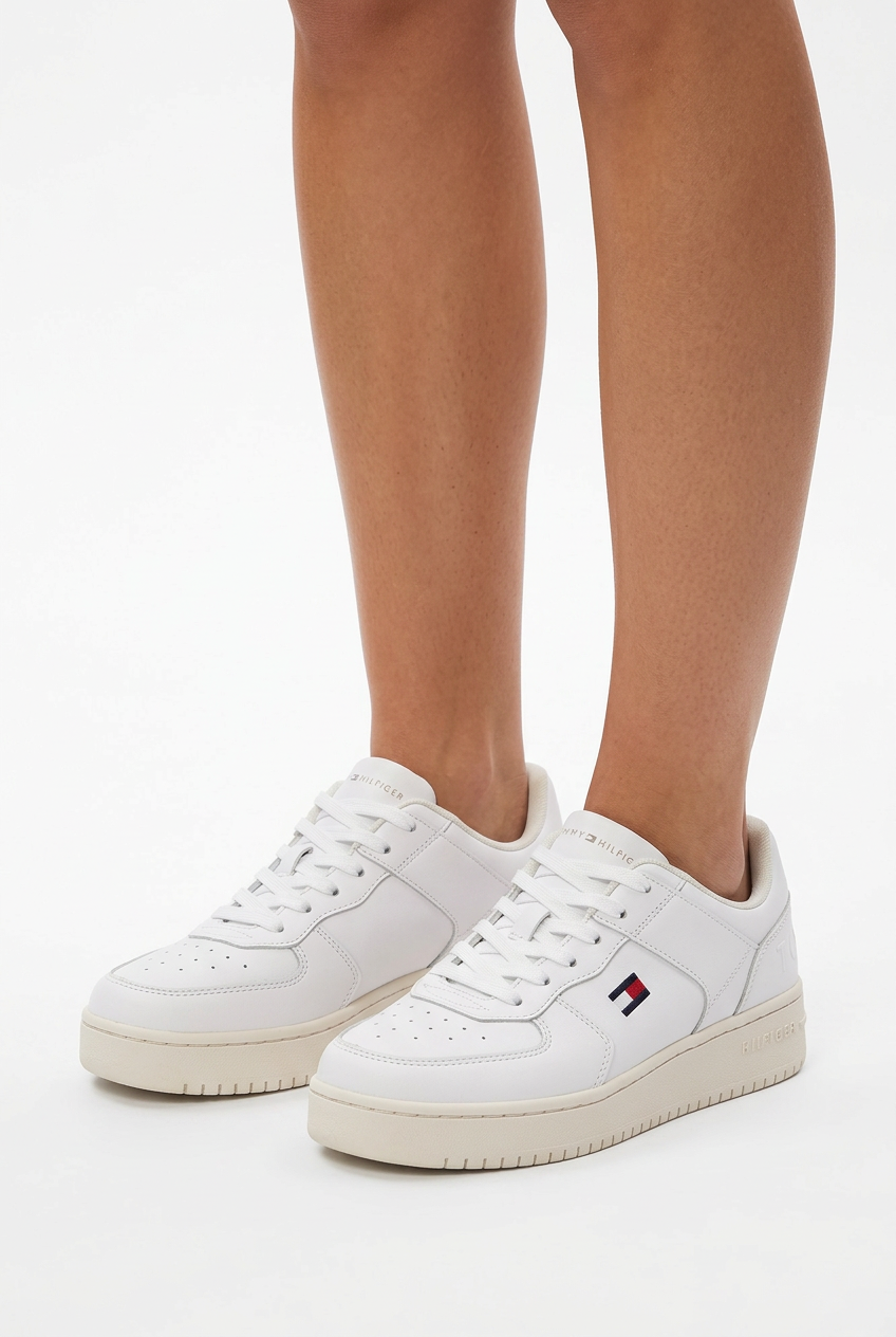 TOMMY HILFIGER  WOMEN SHOES Size 40 ROW573