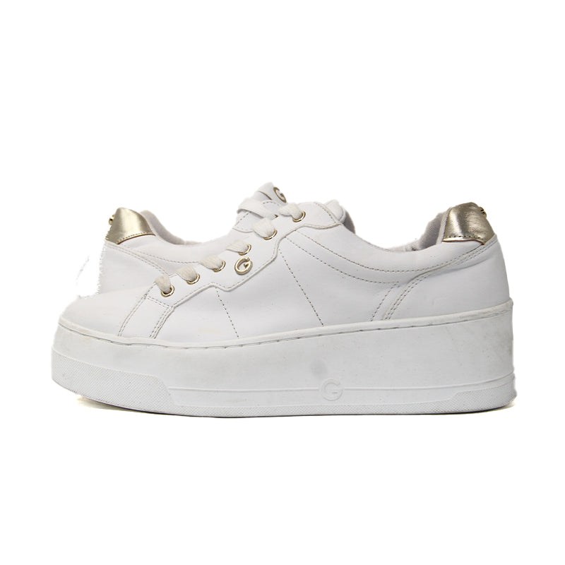 GUESS WOMEN SHOES Size 42 ROW108