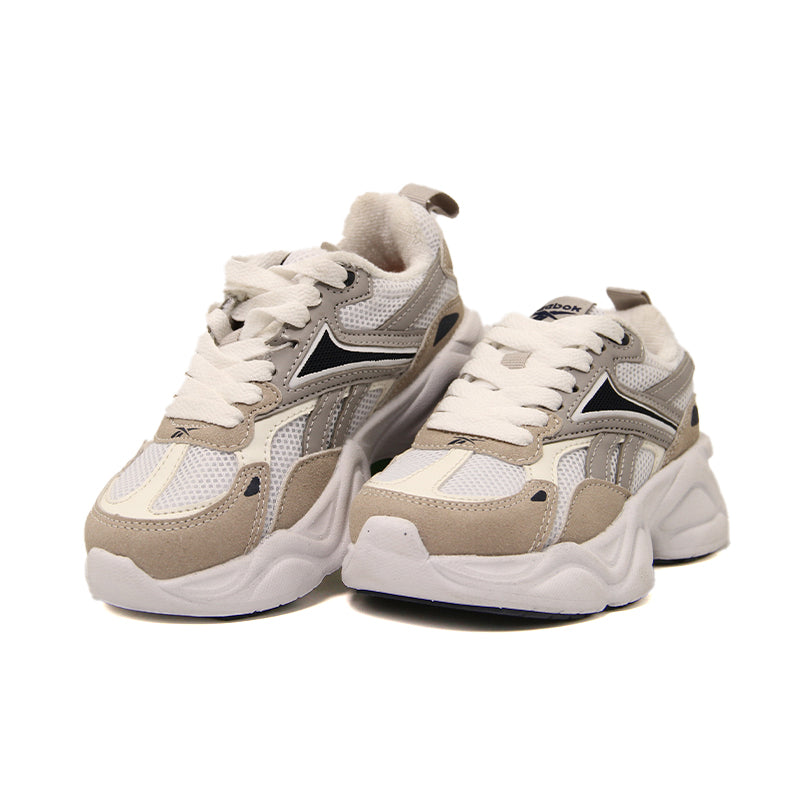 REEBOK KIDS Size 27.5 ROk7
